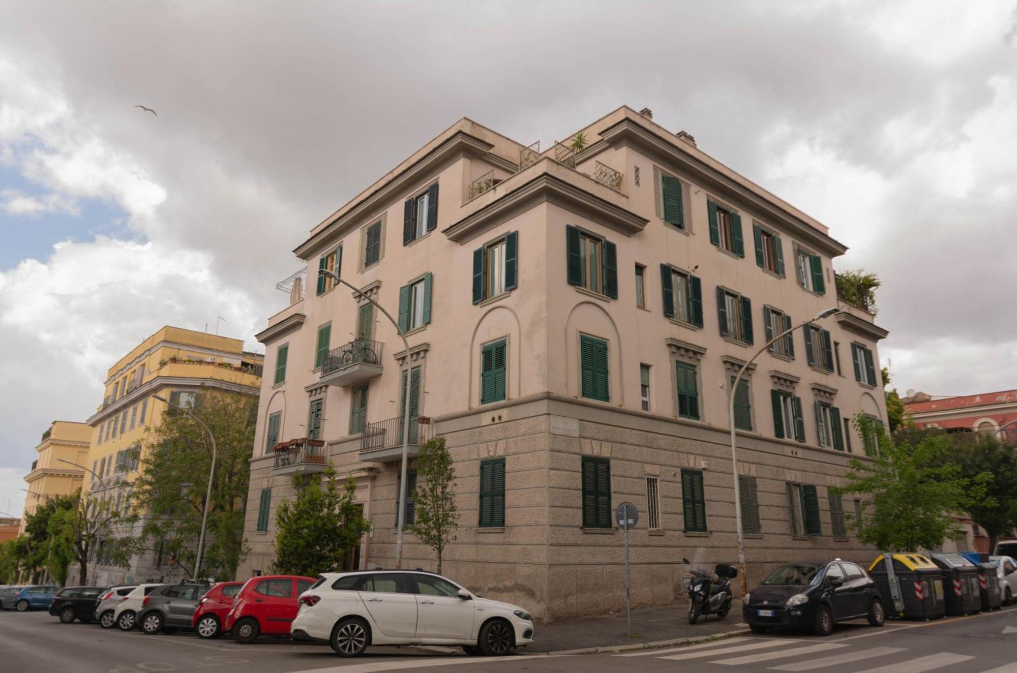 Domus Gianicolo 2B Apartment โรม ภายนอก รูปภาพ