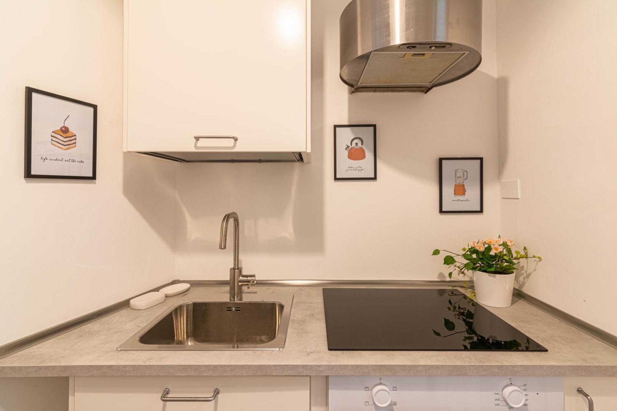 Domus Gianicolo 2B Apartment โรม ภายนอก รูปภาพ